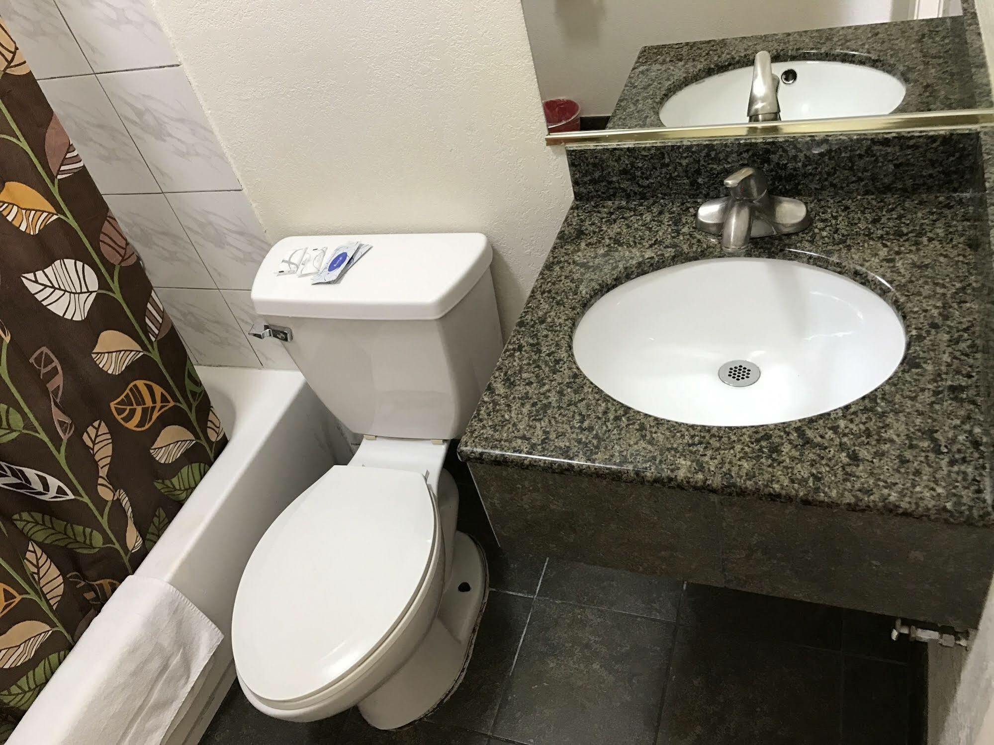 Satellite Motel, Angeles - Lax Motel 2*